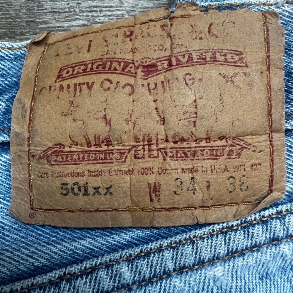 Levi's 501xx Vintage Jeans 33x33 Light Wash Blue Distressed Button Fly Thrashed